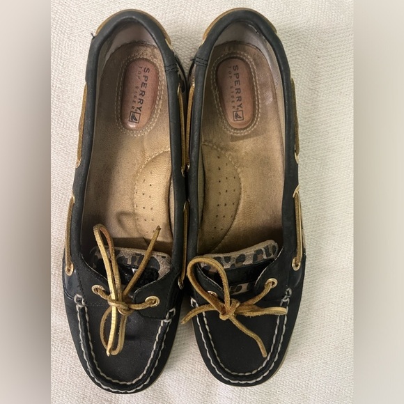Sperry Women’s loafer black and animal print, 8.5 M REDUCED ❗️ - Picture 2 of 8